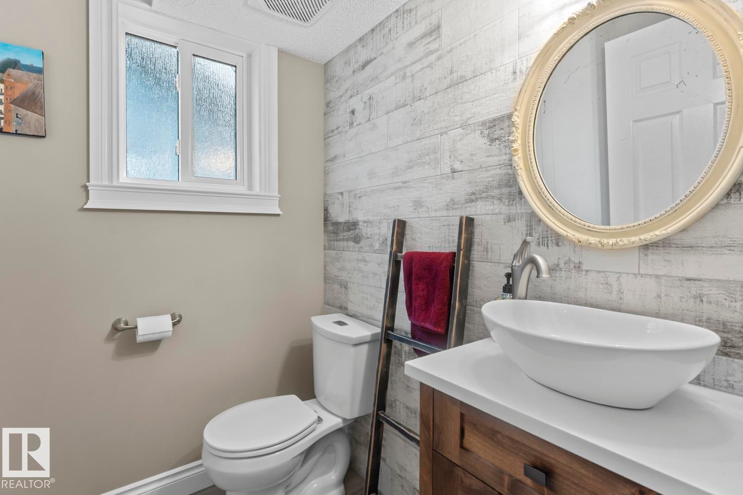 












13 Sammut Place

,
Cold Lake,




AB
T9M 1L5

