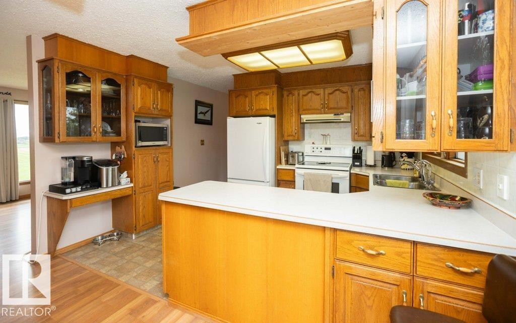 












57532 Rg Rd 270 

,
Rural Westlock County,




AB
T0G 0H0

