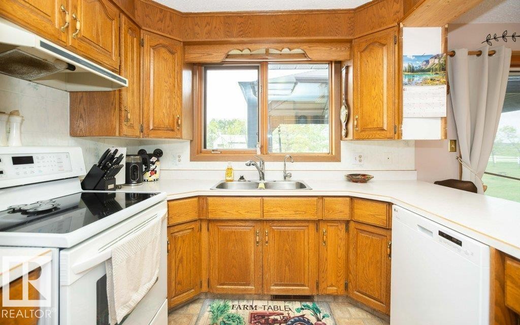 












57532 Rg Rd 270 

,
Rural Westlock County,




AB
T0G 0H0

