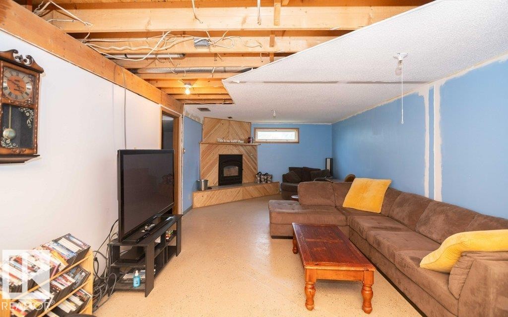 












57532 Rg Rd 270 

,
Rural Westlock County,




AB
T0G 0H0

