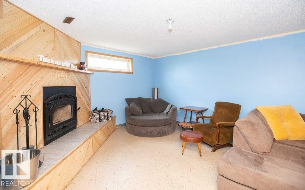












57532 Rg Rd 270 

,
Rural Westlock County,




AB
T0G 0H0

