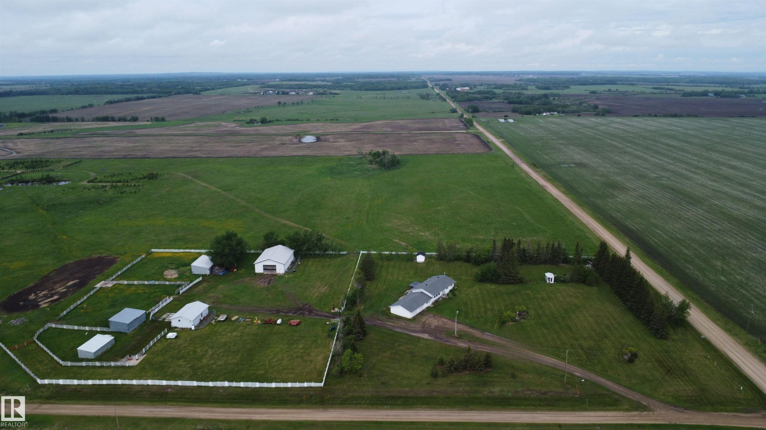 












57532 Rg Rd 270 

,
Rural Westlock County,




AB
T0G 0H0

