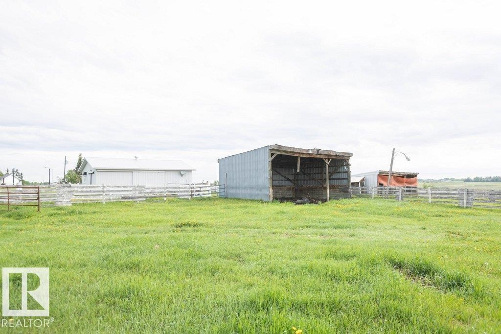 












57532 Rg Rd 270 

,
Rural Westlock County,




AB
T0G 0H0

