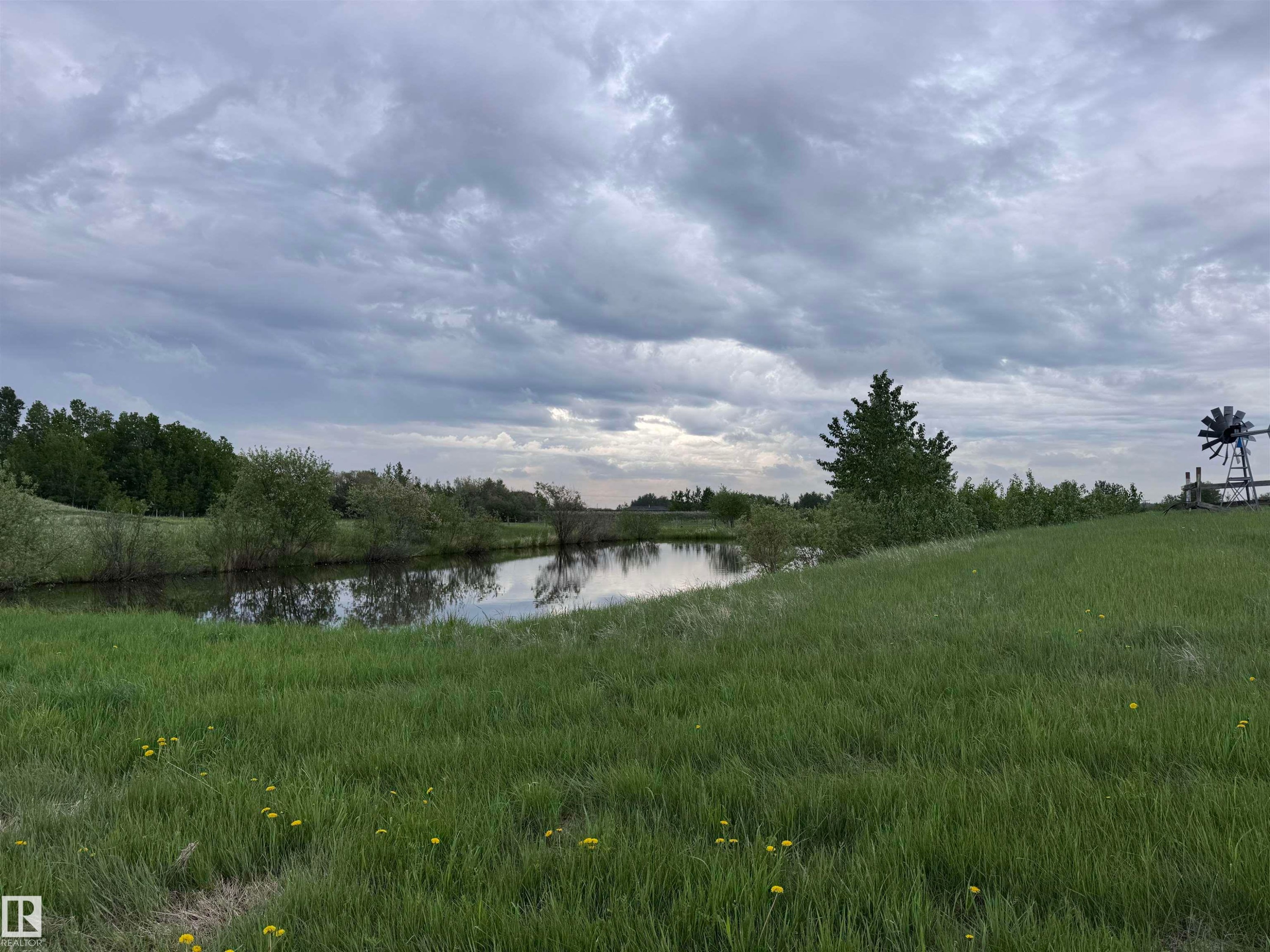 












57532 Rg Rd 270 

,
Rural Westlock County,




AB
T0G 0H0

