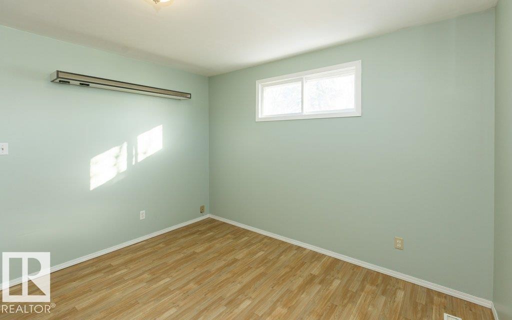












9836 100 Street 

,
Westlock,




AB
T7P 2R2

