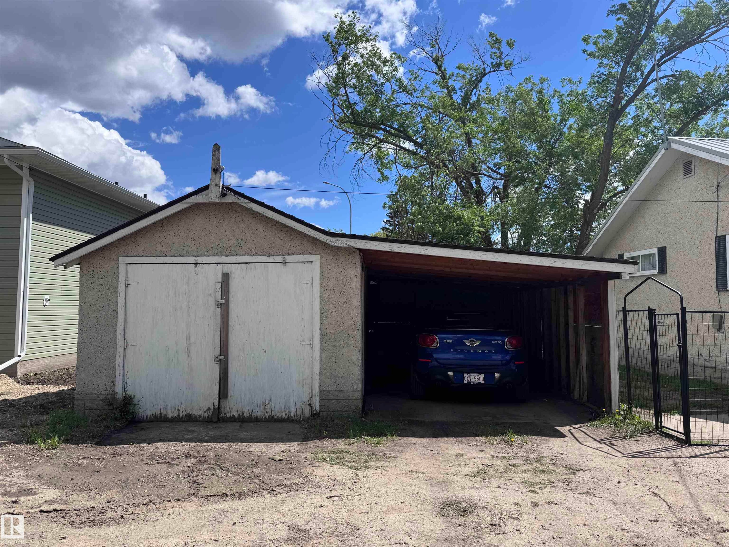 












9836 100 Street 

,
Westlock,




AB
T7P 2R2

