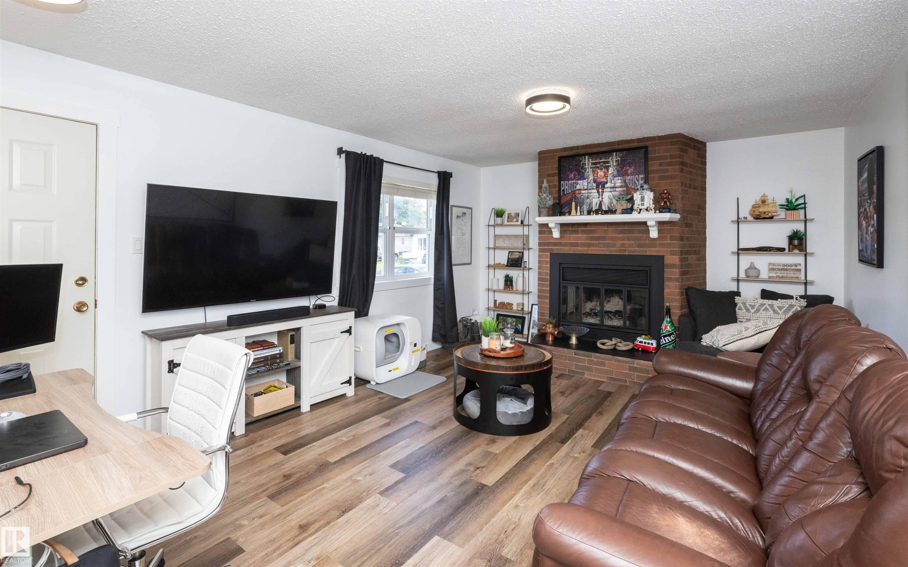












10232 101 Street 

,
Westlock,




AB
T7P 1X9

