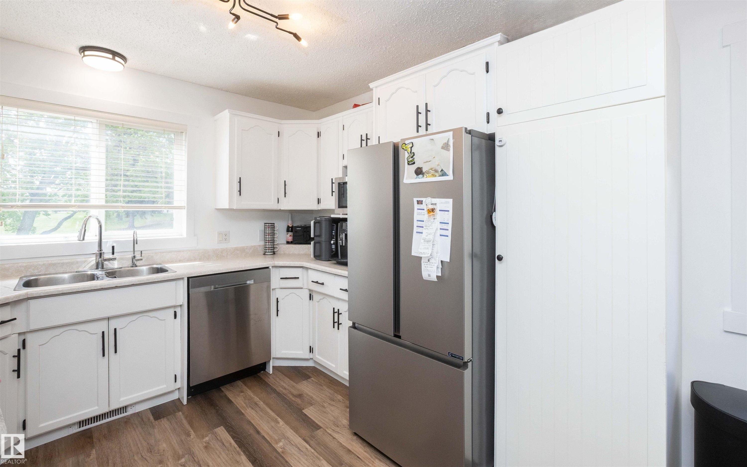 












10232 101 Street 

,
Westlock,




AB
T7P 1X9

