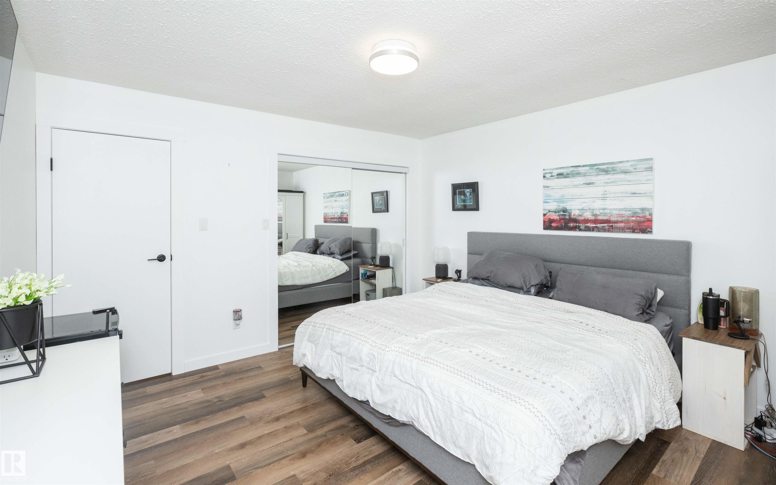 












10232 101 Street 

,
Westlock,




AB
T7P 1X9

