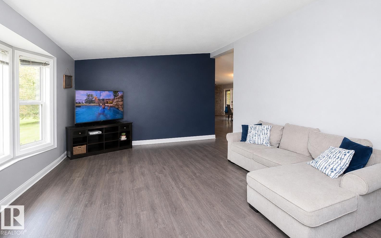 












209 5128 Highway 18 

,
Rural Barrhead County,




AB
T7N 1N3

