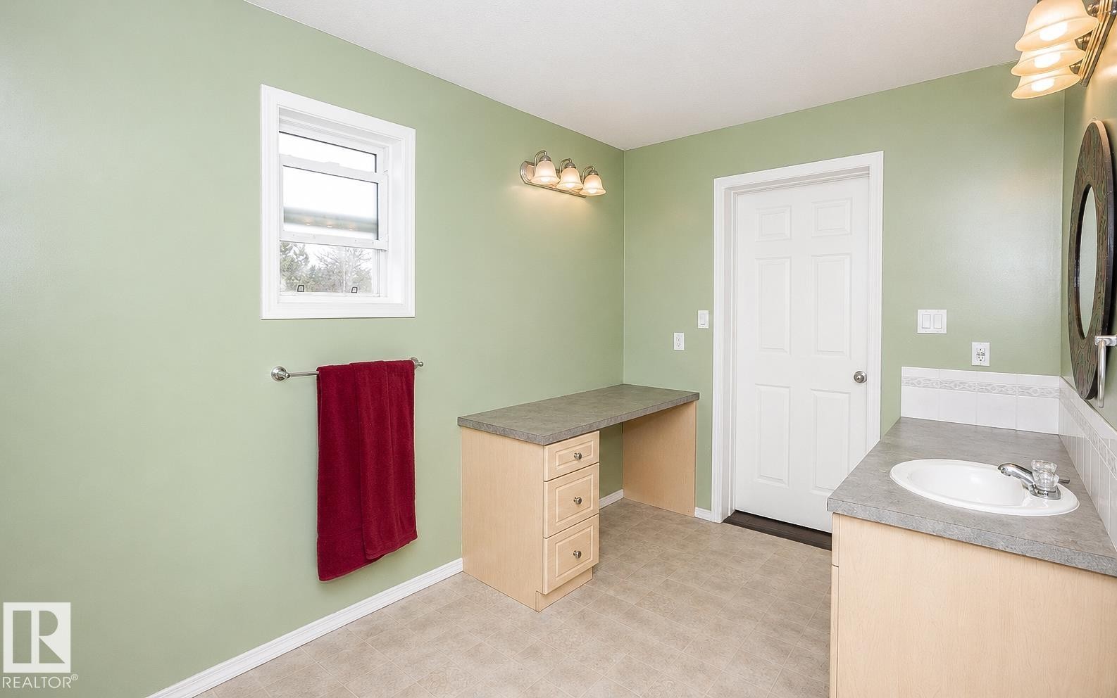 












209 5128 Highway 18 

,
Rural Barrhead County,




AB
T7N 1N3

