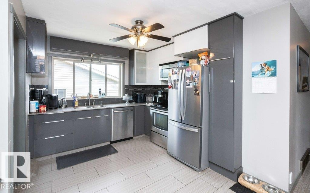 












10308 110 Avenue 

,
Westlock,




AB
T7P 1G2

