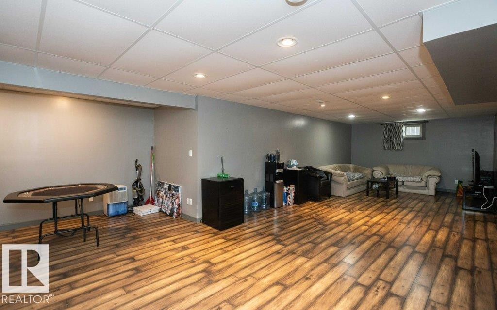 












10308 110 Avenue 

,
Westlock,




AB
T7P 1G2

