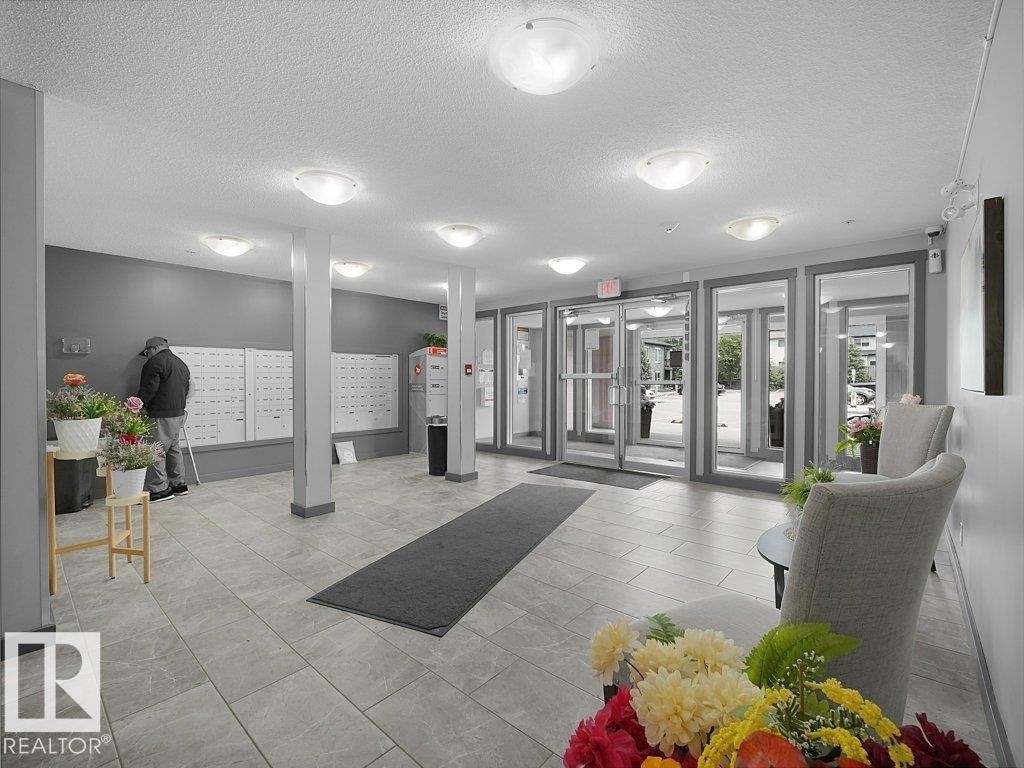 












209 5370 CHAPPELLE Road

,
Edmonton,




AB
T6W 3L5

