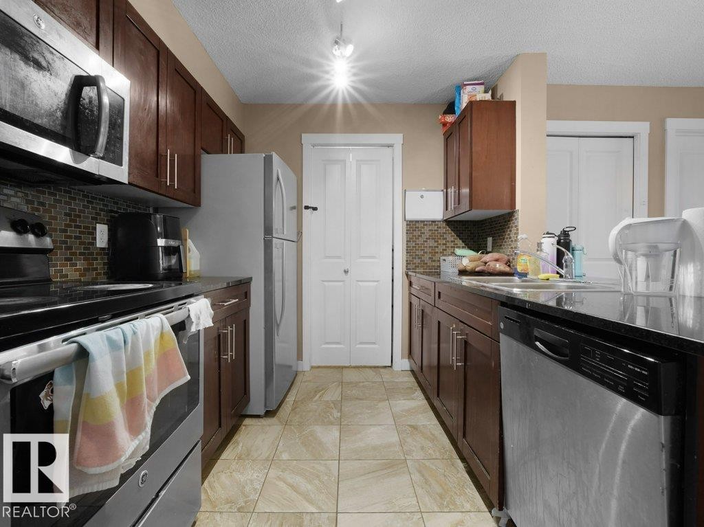 












209 5370 CHAPPELLE Road

,
Edmonton,




AB
T6W 3L5

