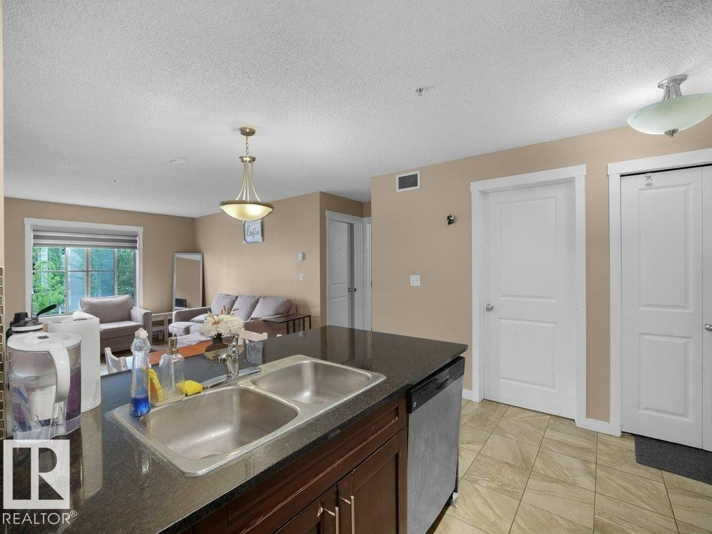 












209 5370 CHAPPELLE Road

,
Edmonton,




AB
T6W 3L5

