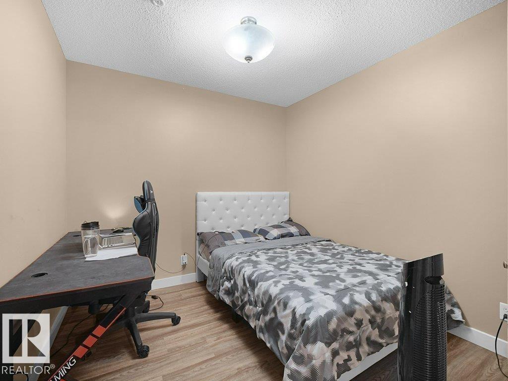 












209 5370 CHAPPELLE Road

,
Edmonton,




AB
T6W 3L5

