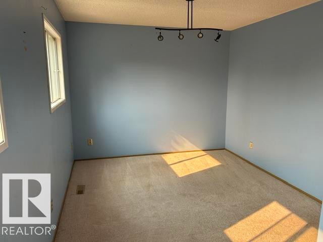 












8011 188 Street NW

,
Edmonton,




AB
T5T 5B1

