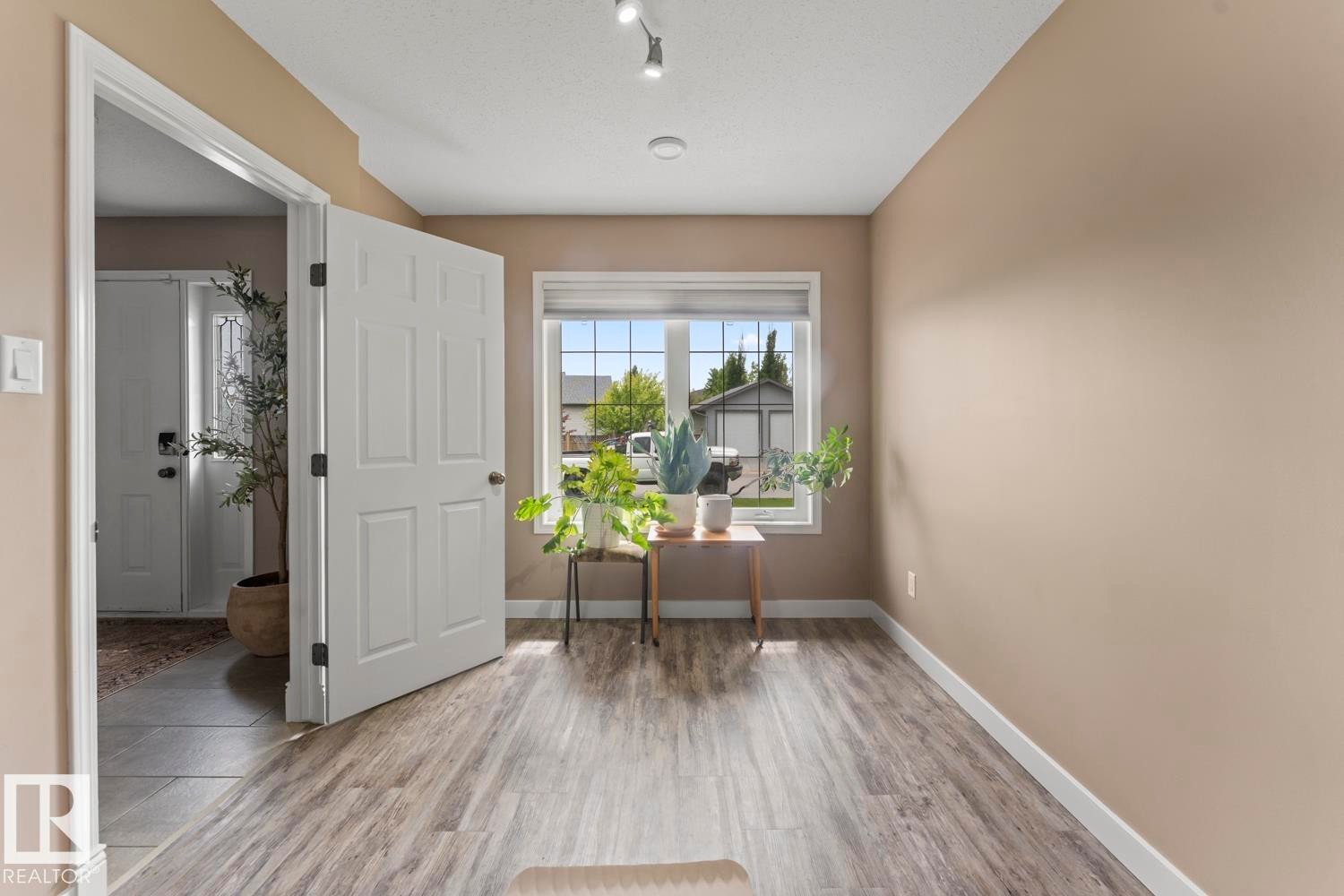 












2602 Delta Road

,
Cold Lake,




AB
T9M 1X8

