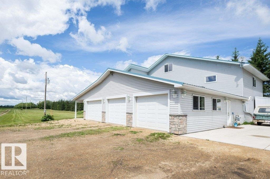 












58505 Rng Rd 260

,
Rural Westlock County,




AB
T0G 2J0

