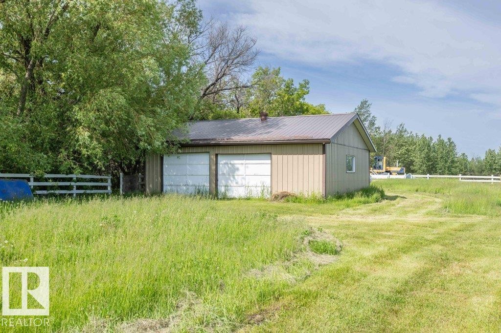 












26530 Twp Rd 590 

,
Rural Westlock County,




AB
T0G 1W0

