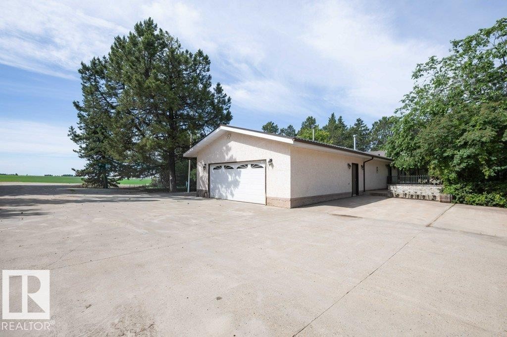 












26530 Twp Rd 590 

,
Rural Westlock County,




AB
T0G 1W0

