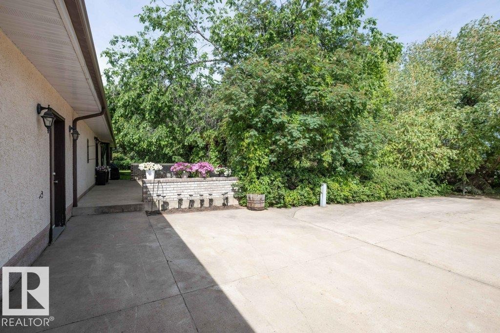 












26530 Twp Rd 590 

,
Rural Westlock County,




AB
T0G 1W0

