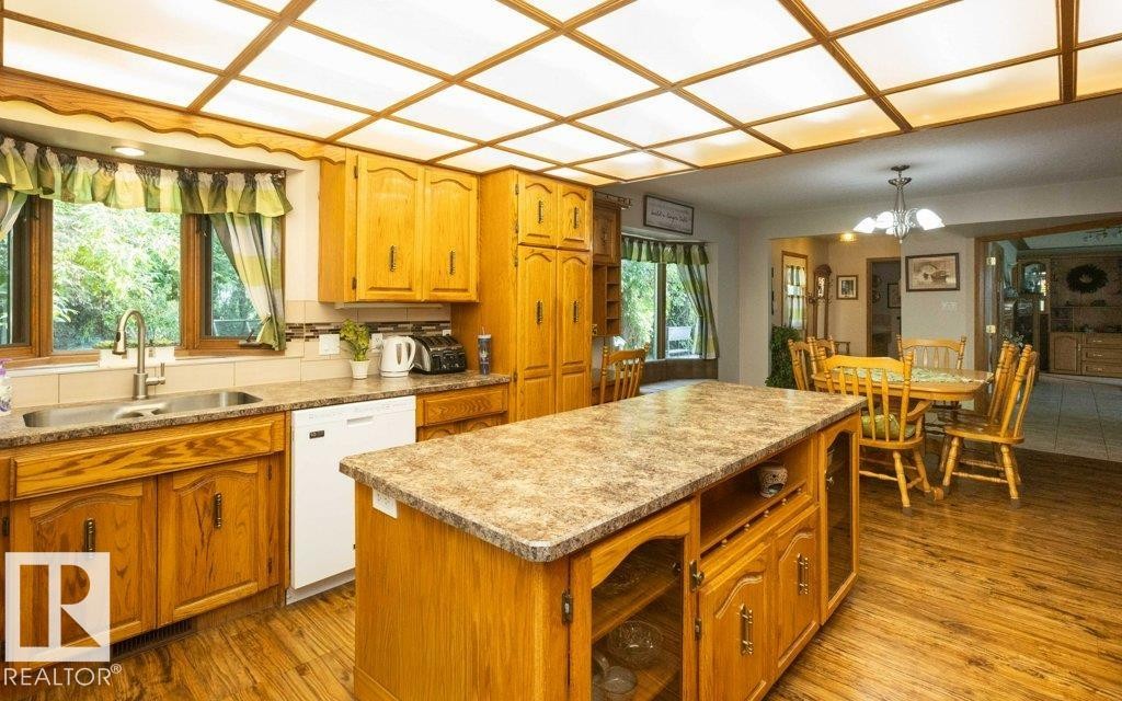 












26530 Twp Rd 590 

,
Rural Westlock County,




AB
T0G 1W0

