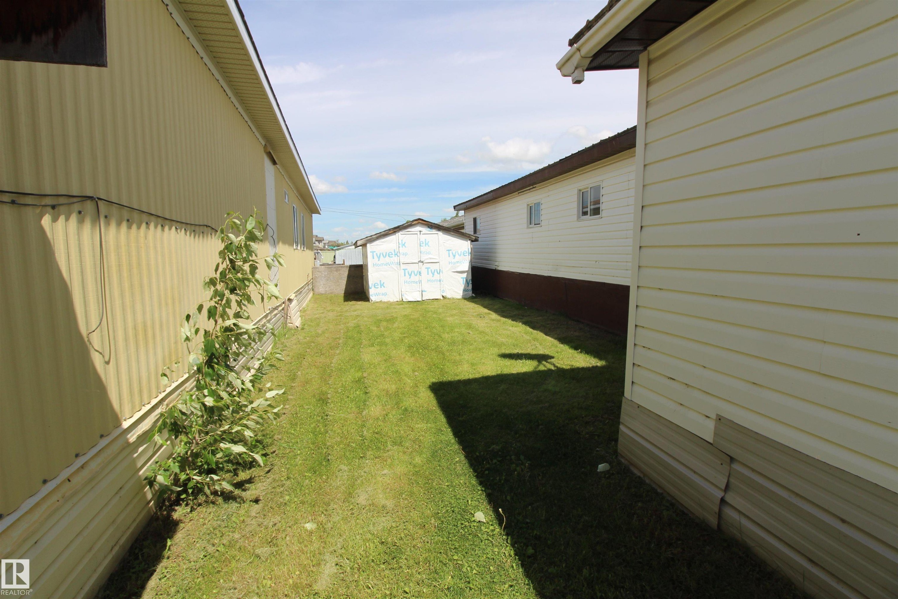 












12, 10808 101 Street 

,
Westlock,




AB
T7P 1H4

