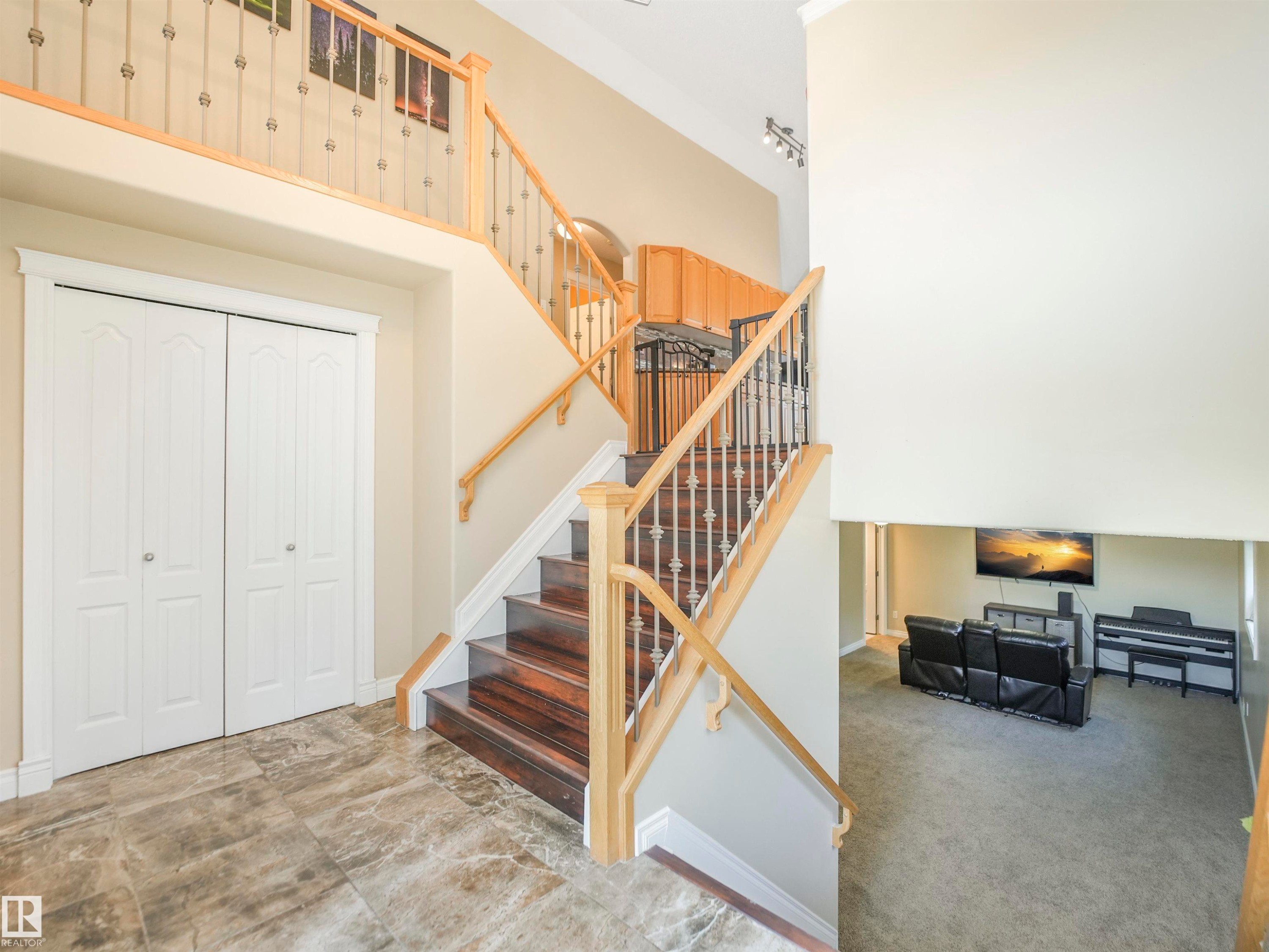 












4832 157 Avenue NW

,
Edmonton,




AB
T5Y 0B7

