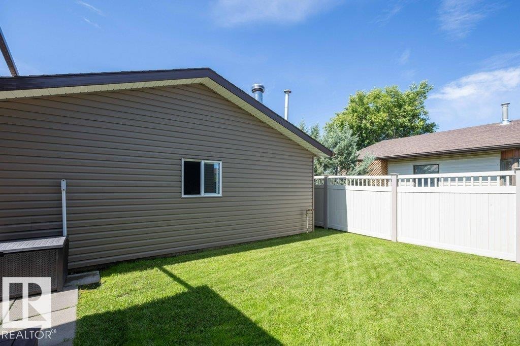 












10420 111 Avenue 

,
Westlock,




AB
T7P 1E9

