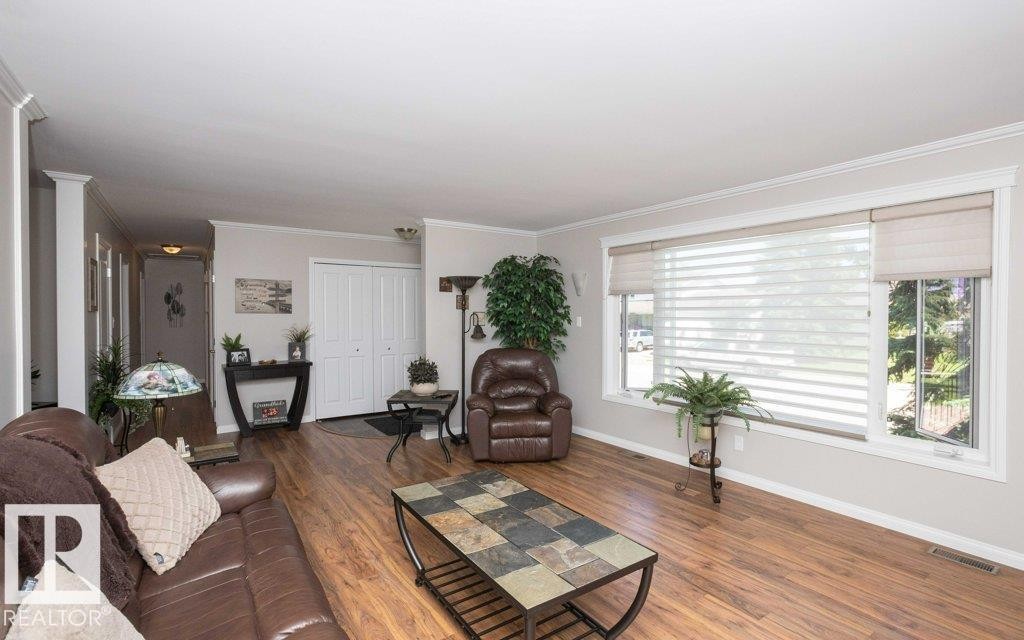 












10420 111 Avenue 

,
Westlock,




AB
T7P 1E9

