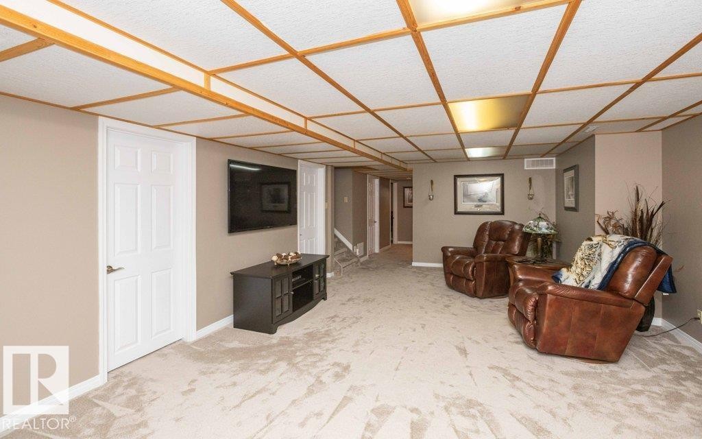 












10420 111 Avenue 

,
Westlock,




AB
T7P 1E9

