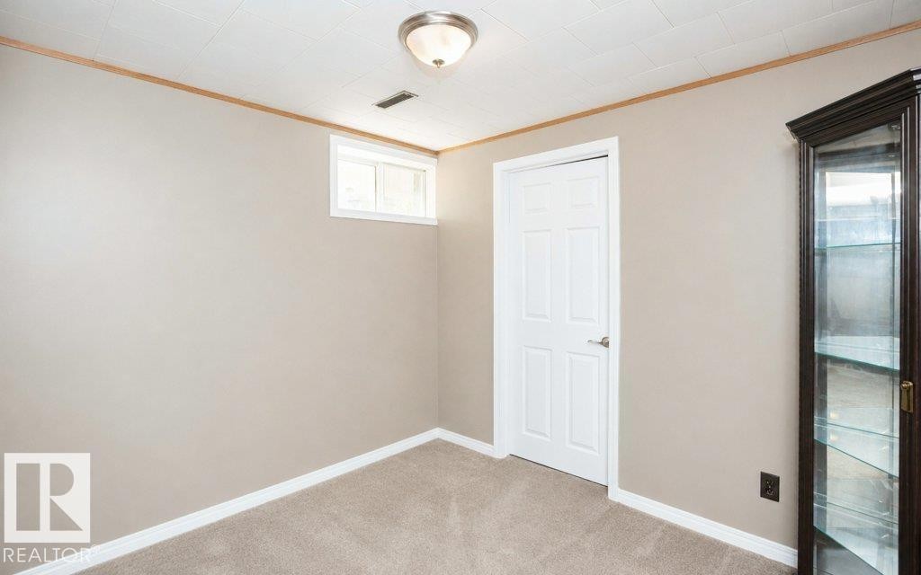 












10420 111 Avenue 

,
Westlock,




AB
T7P 1E9

