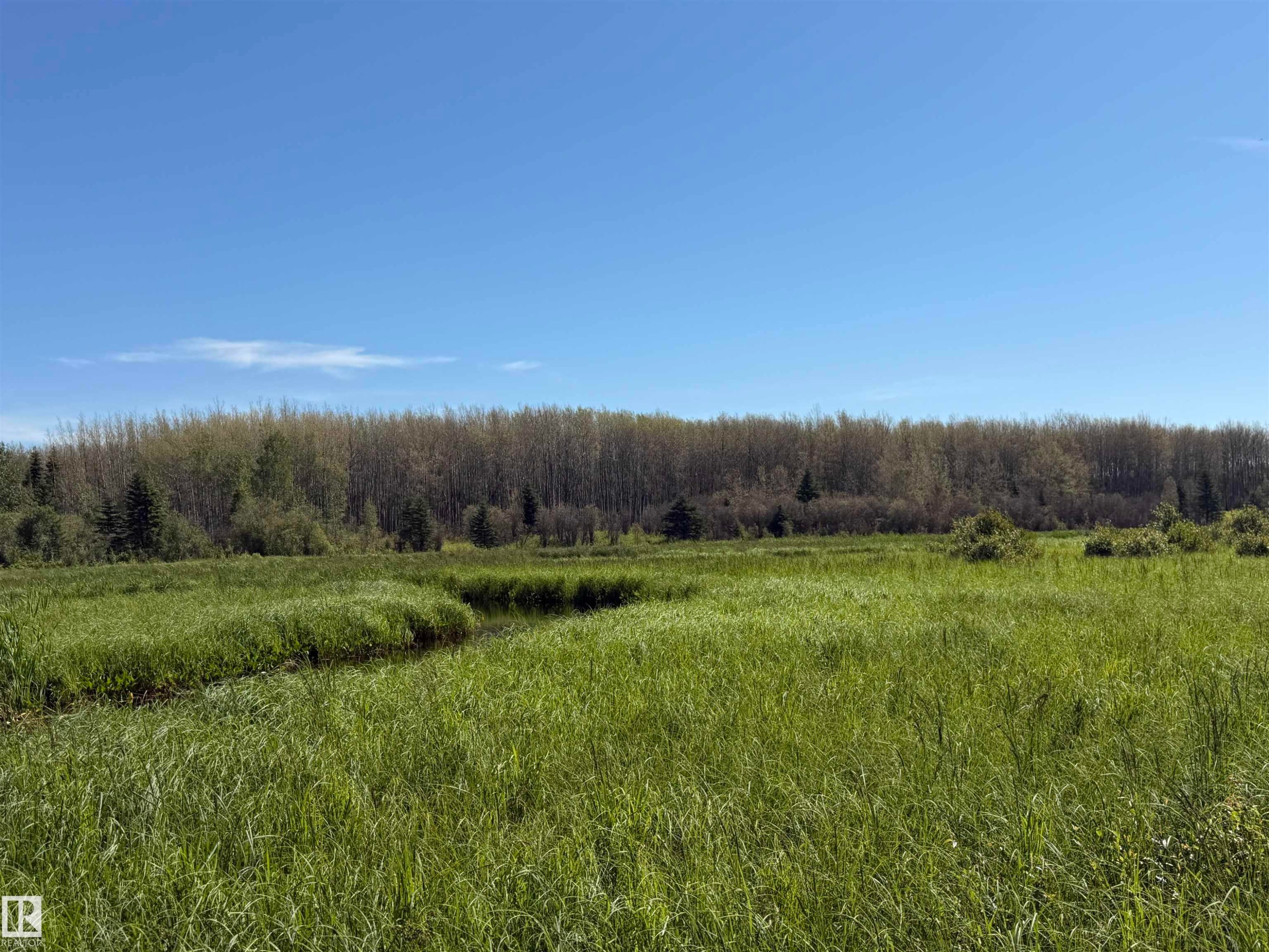












SE-35-63-25-W4 . 

,
Rural Athabasca County,







AB
T0G 1T0

