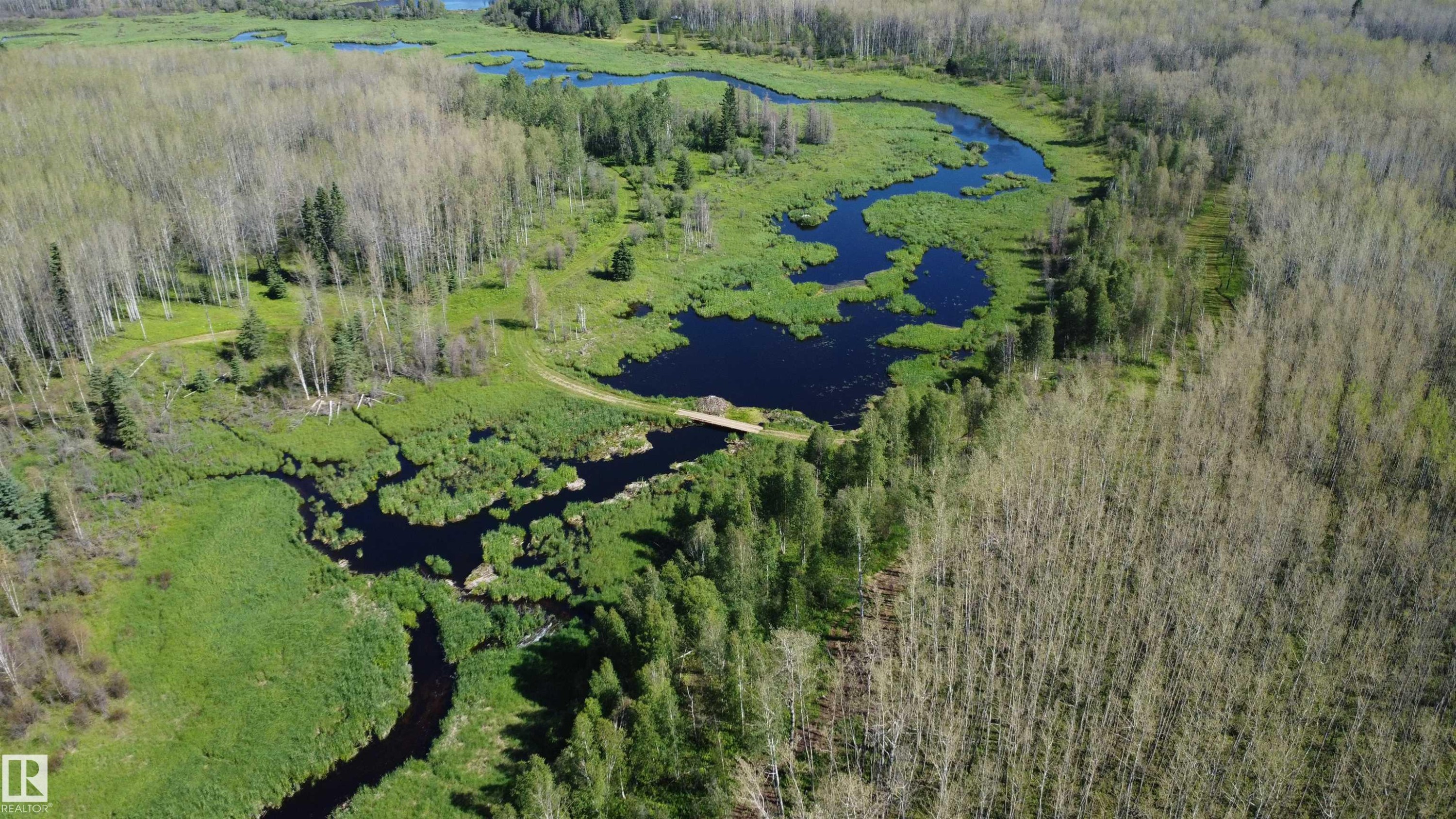 












SE-35-63-25-W4 . 

,
Rural Athabasca County,







AB
T0G 1T0

