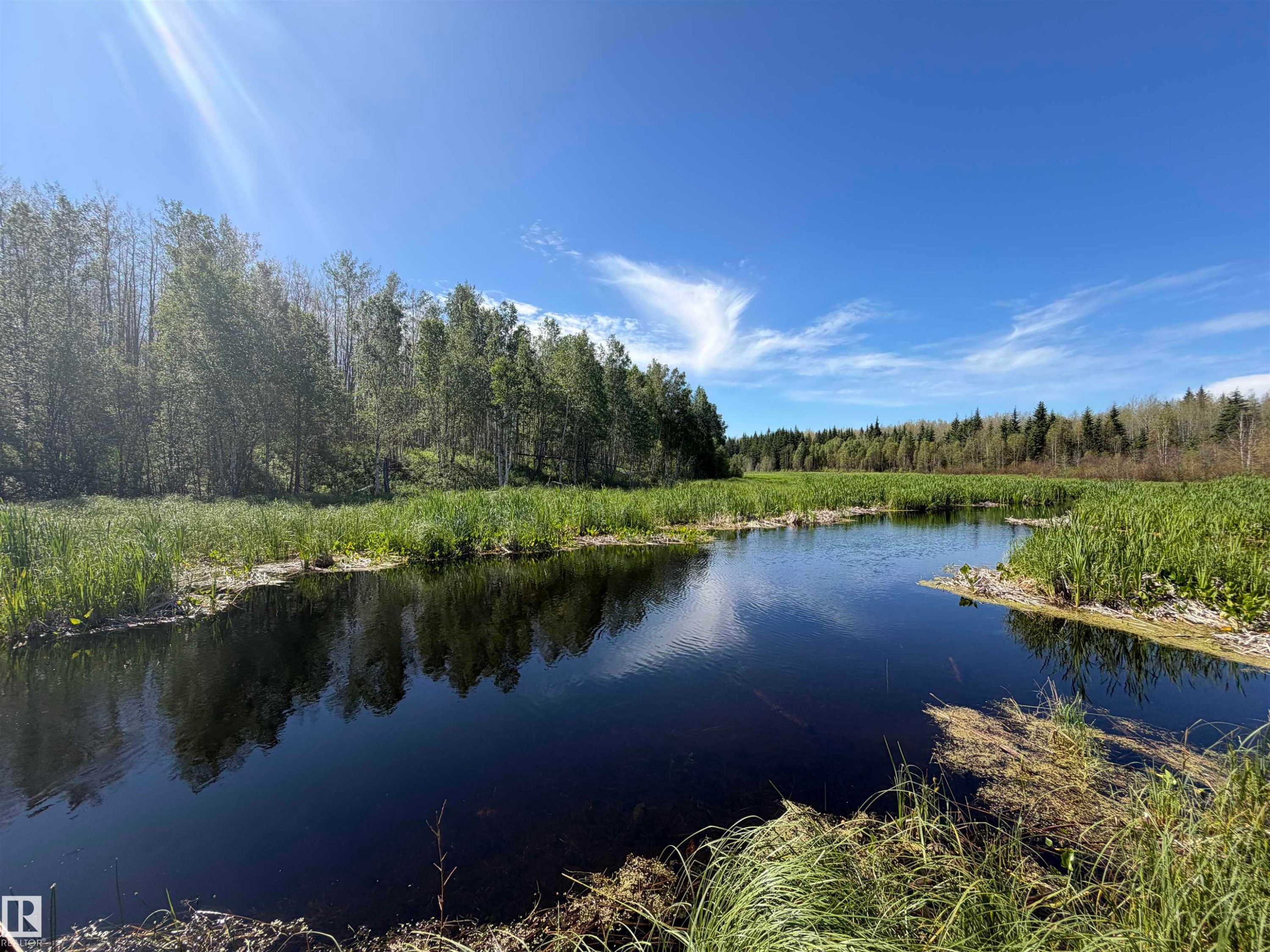 












SE-35-63-25-W4 . 

,
Rural Athabasca County,







AB
T0G 1T0

