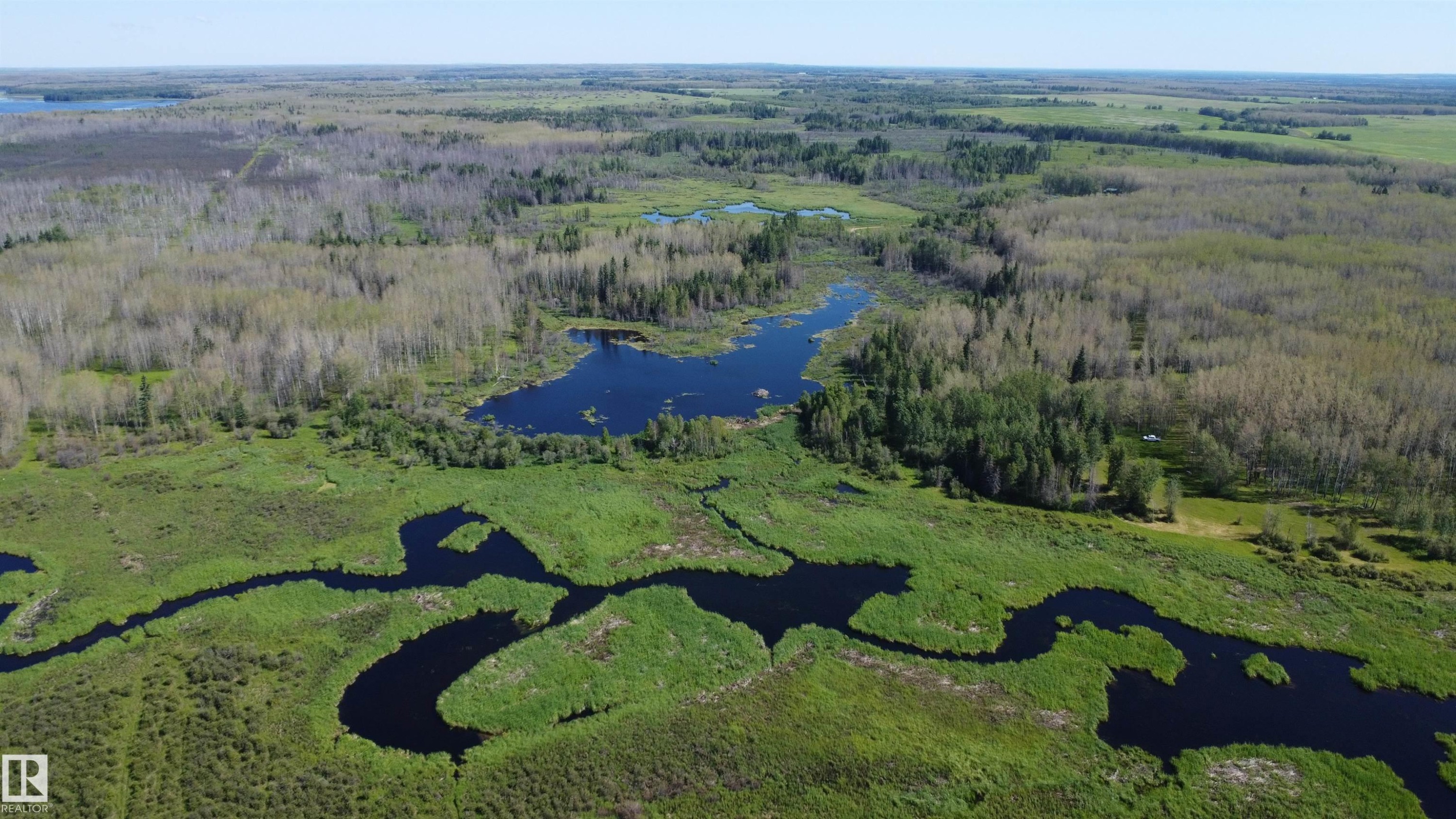 












SE-35-63-25-W4 . 

,
Rural Athabasca County,







AB
T0G 1T0

