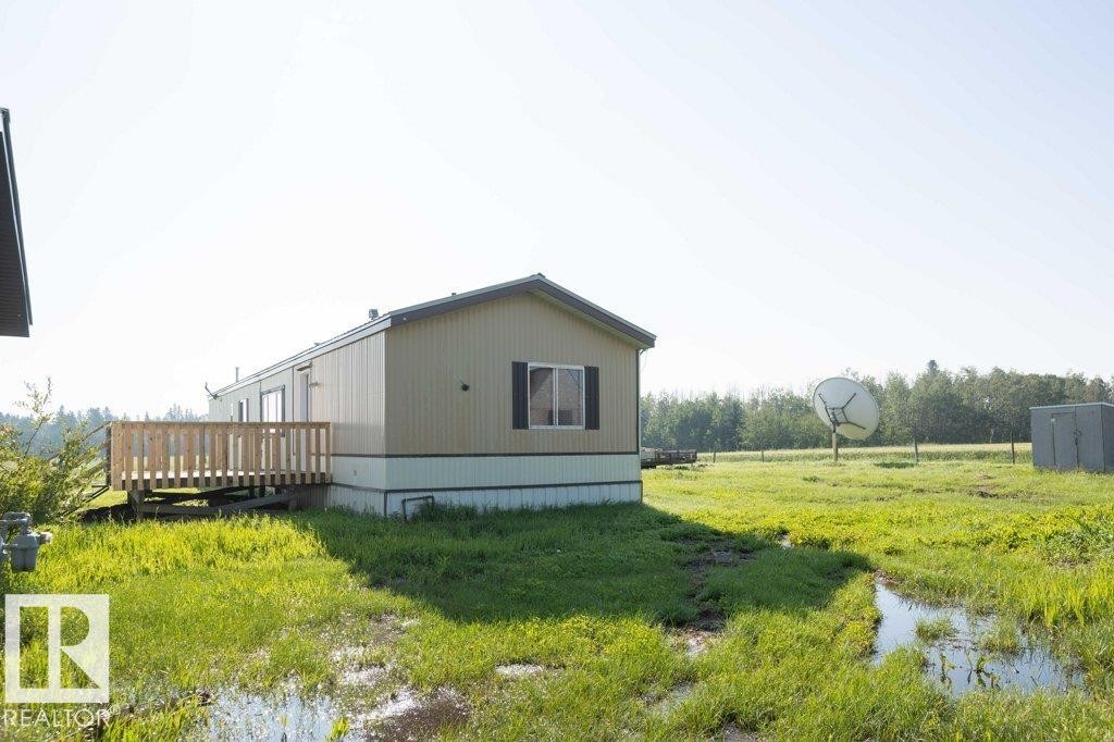 












26417 Twp Rd 582 

,
Rural Westlock County,




AB
T0G 1W0

