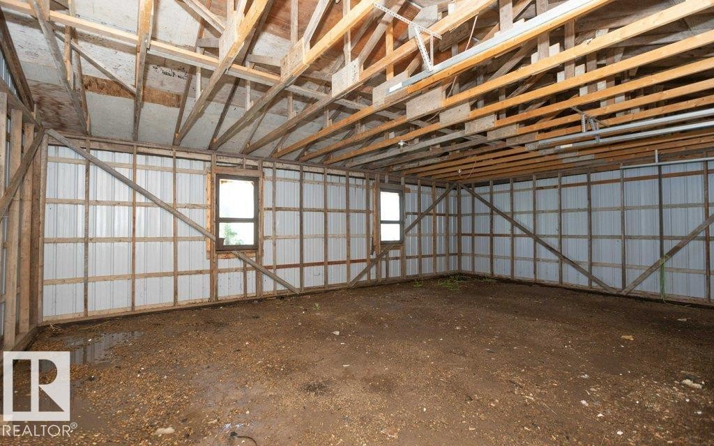 












26417 Twp Rd 582 

,
Rural Westlock County,




AB
T0G 1W0

