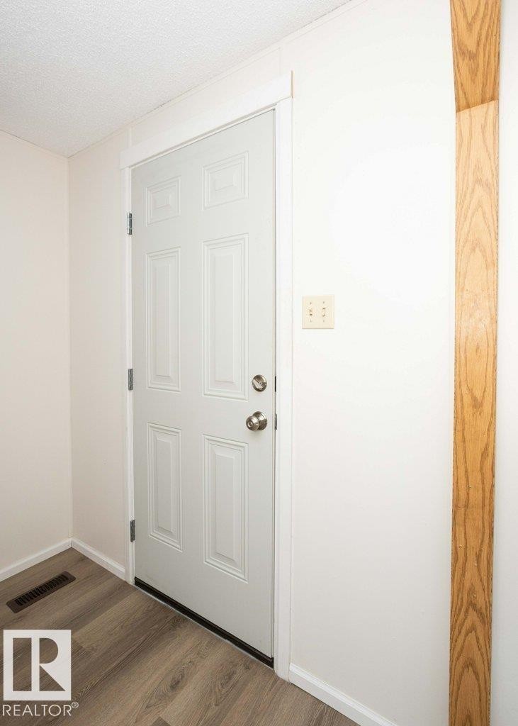 












26417 Twp Rd 582 

,
Rural Westlock County,




AB
T0G 1W0


