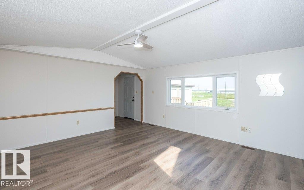 












26417 Twp Rd 582 

,
Rural Westlock County,




AB
T0G 1W0

