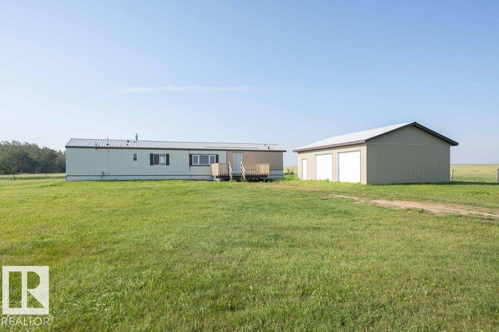 












26417 Twp Rd 582 

,
Rural Westlock County,




AB
T0G 1W0

