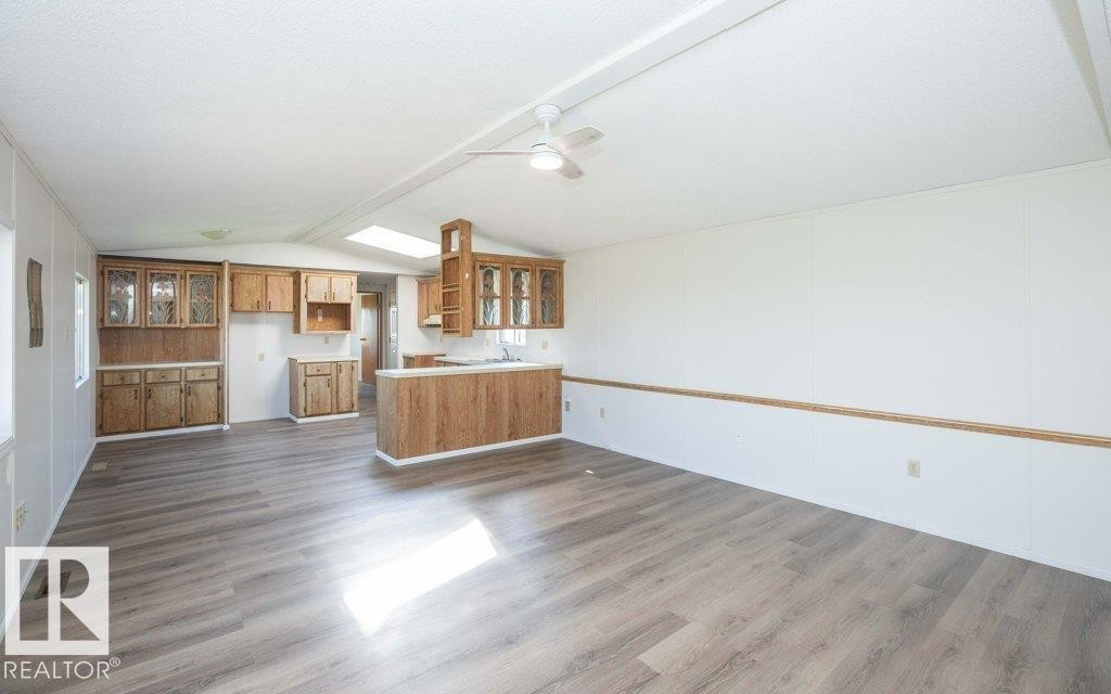 












26417 Twp Rd 582 

,
Rural Westlock County,




AB
T0G 1W0


