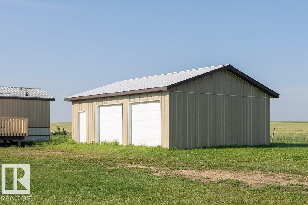 












26417 Twp Rd 582 

,
Rural Westlock County,




AB
T0G 1W0

