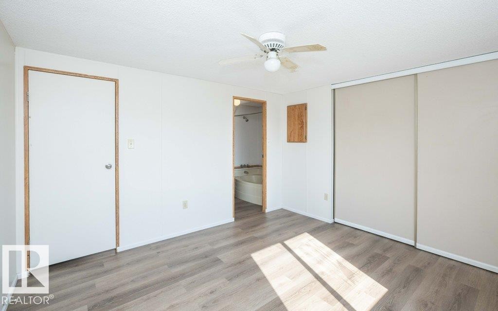 












26417 Twp Rd 582 

,
Rural Westlock County,




AB
T0G 1W0

