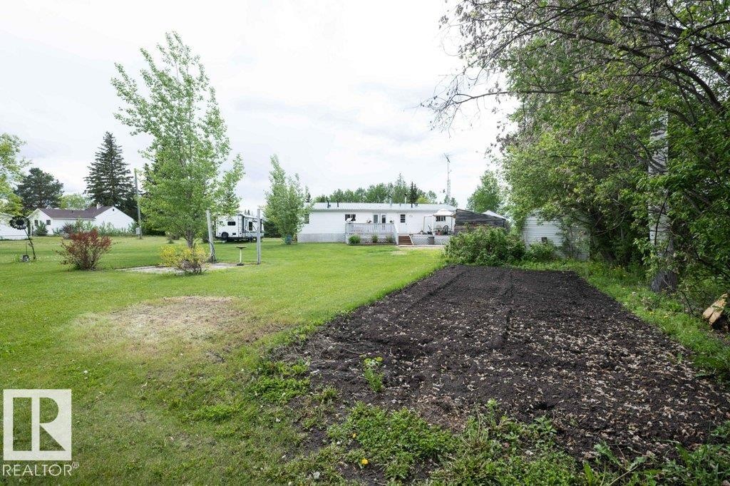 












4903A 47 Avenue 

,
Rural Westlock County,




AB
T0G 1H0

