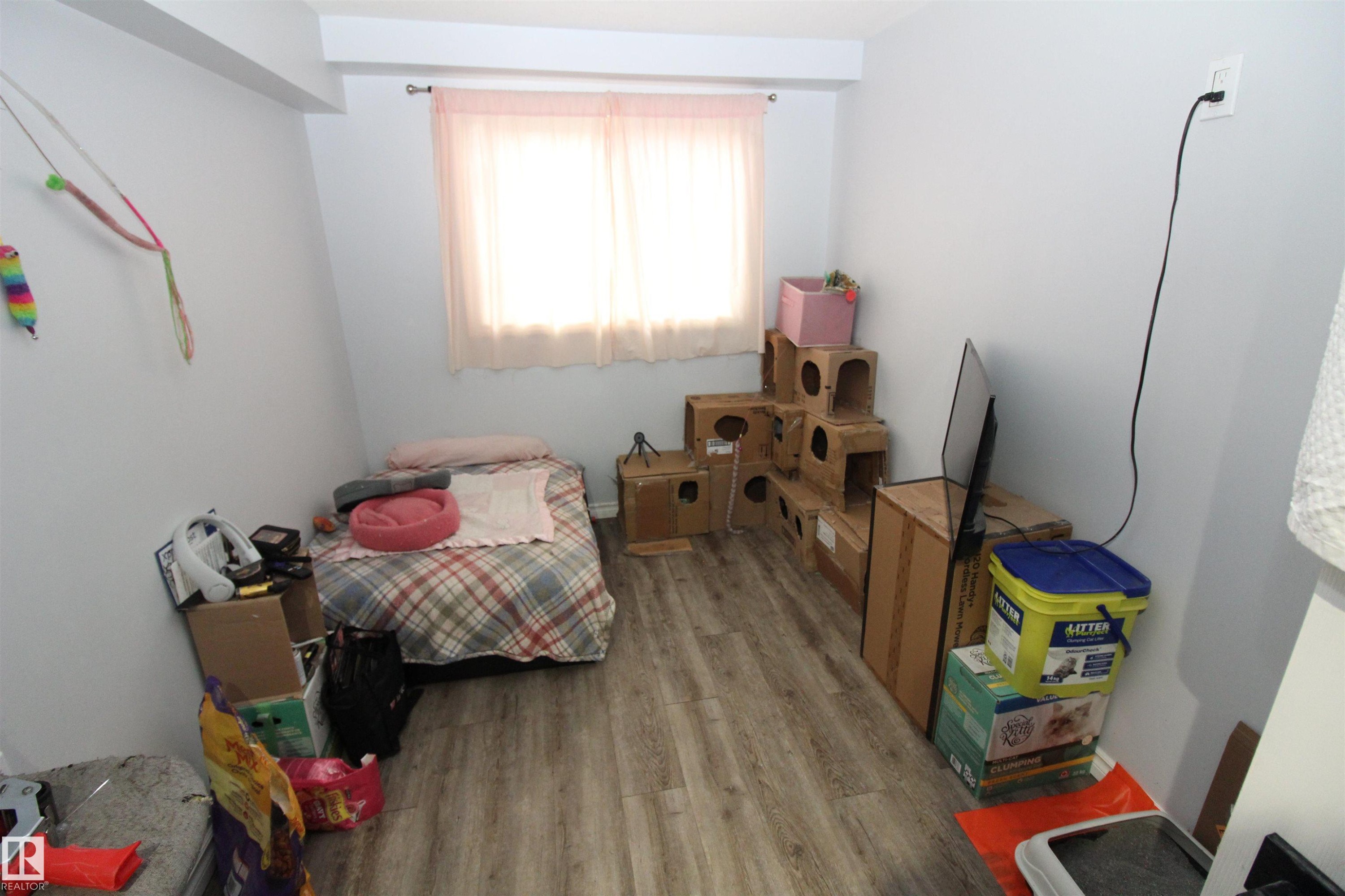 












5404 52 Street 

,
Clyde,




AB
T0G 0P0

