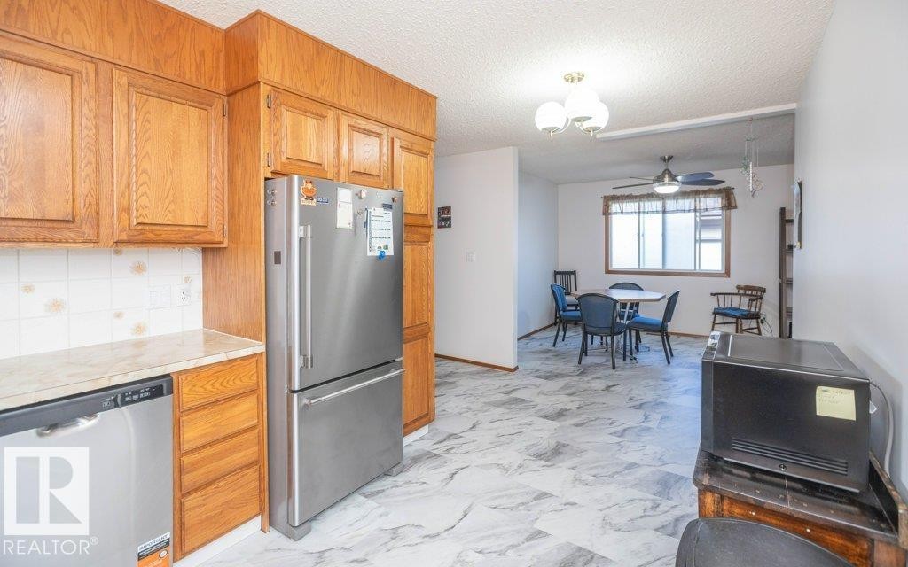 












10729 108A Avenue 

,
Westlock,




AB
T7P 1C5

