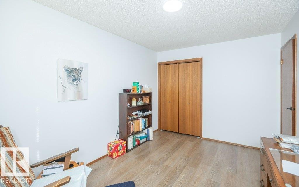 












10729 108A Avenue 

,
Westlock,




AB
T7P 1C5

